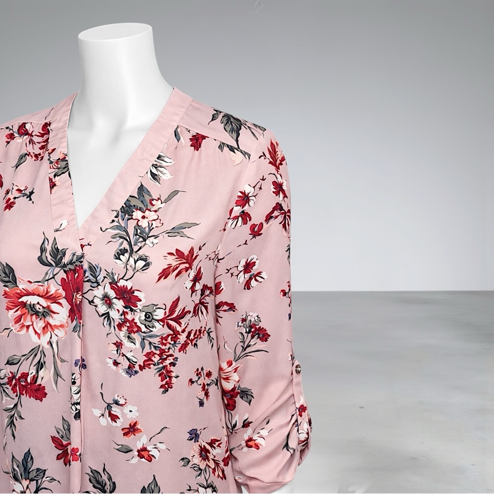Zac & Rachel Blush Floral Print Roll-Tab Sleeve Blouse - Picture 2 of 11